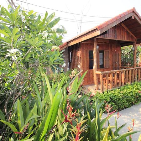 J&J Guesthouse Sukhothai Rum bild